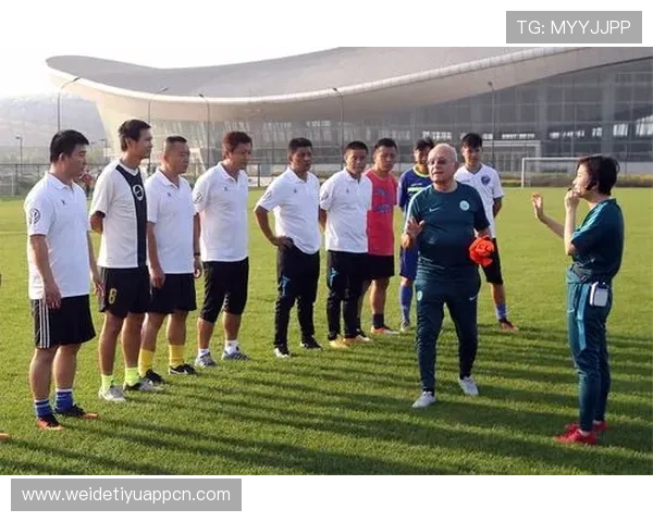 劲浪体育助力青少年健康成长的全面发展方案解析